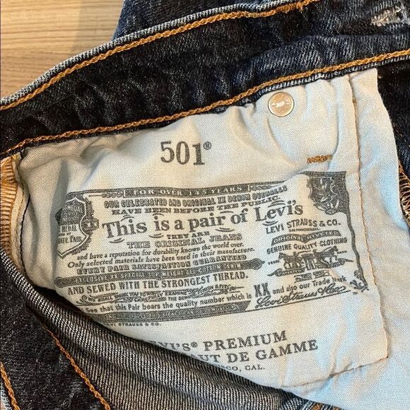 Levi's 501 Blue Distressed Jean Shorts 25 - Picture 3 of 6